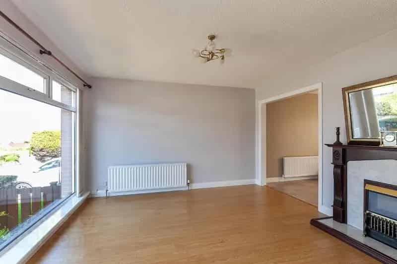 3 Bed Semi Detached House in Carnmoney with Conservatory and Rural Views
