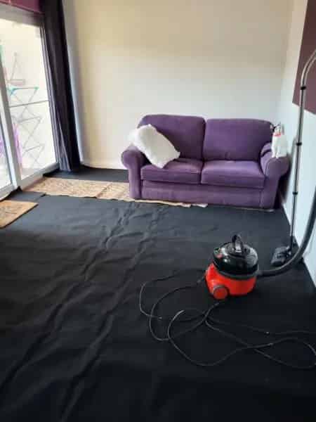 1 Bed Garden Flat Private Garden Quiet Area