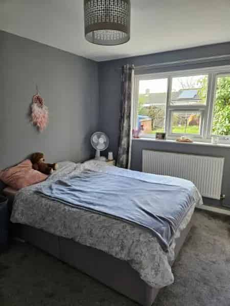 2 Bed Bungalow Large Garden Bures