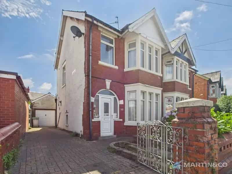 3 bedroom House
 For Sale