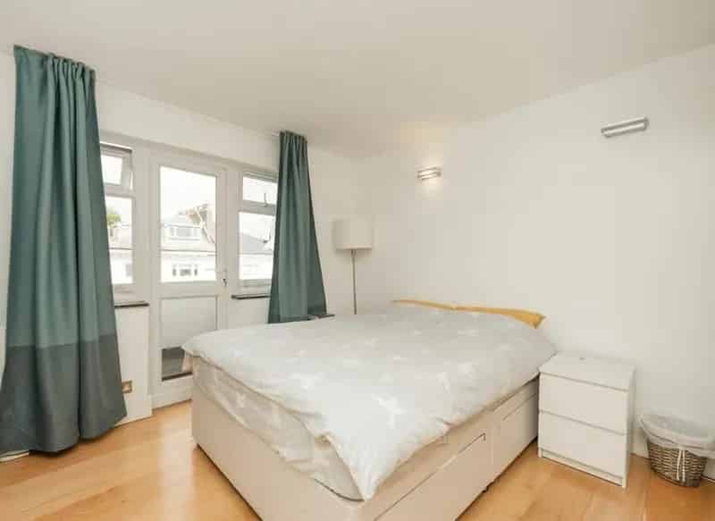 3 Double Bedroom Apartment Belsize Village  Near Tube Station Chain Free