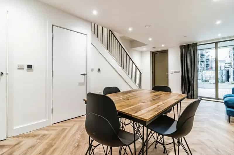 4 Bedroom Townhouse Ancoats Manchester Luxury Rooftop Terrace Parking