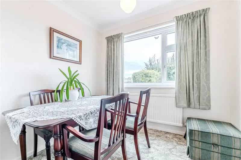 Three Bedroom Semi Detached House Swillington No Chain