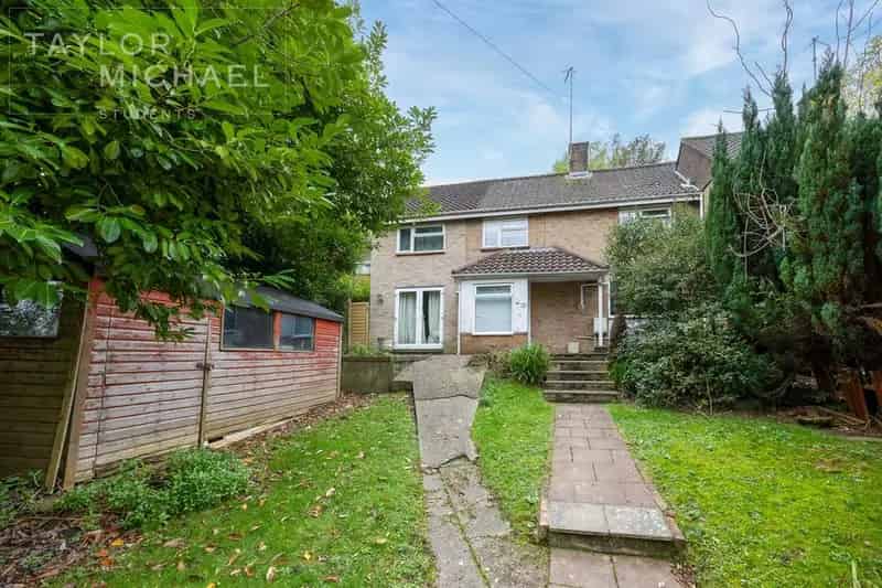 6 Bedroom House For Sale Ideal For Families Or Investors