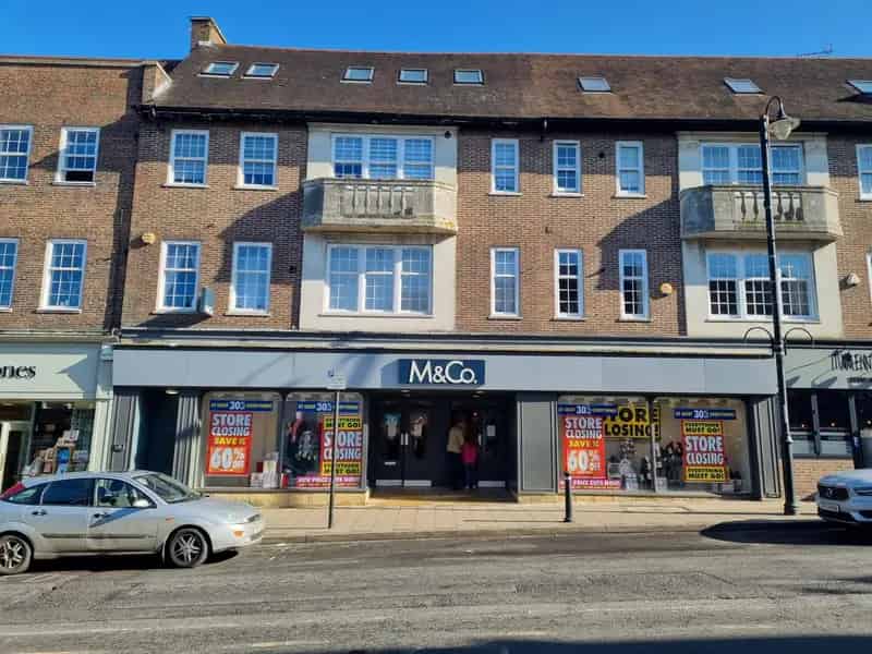 East Grinstead Town Centre Property Near Crawley Tunbridge Wells