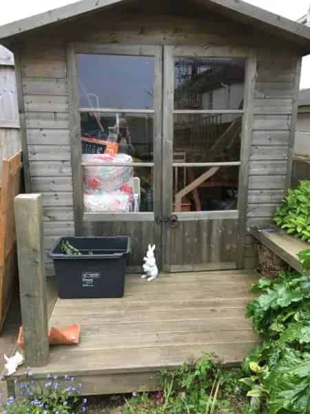 1 Bedroom Ground Floor Flat with Garden Parking and Bus Links