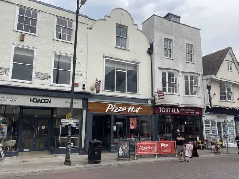 Leisure property For Rent , 39, High Street, Canterbury, England