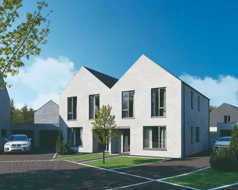 Eco-Friendly Smart Homes with Solar Panels and EV Charging