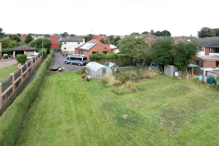 Bungalow For Sale in Wakefield, England