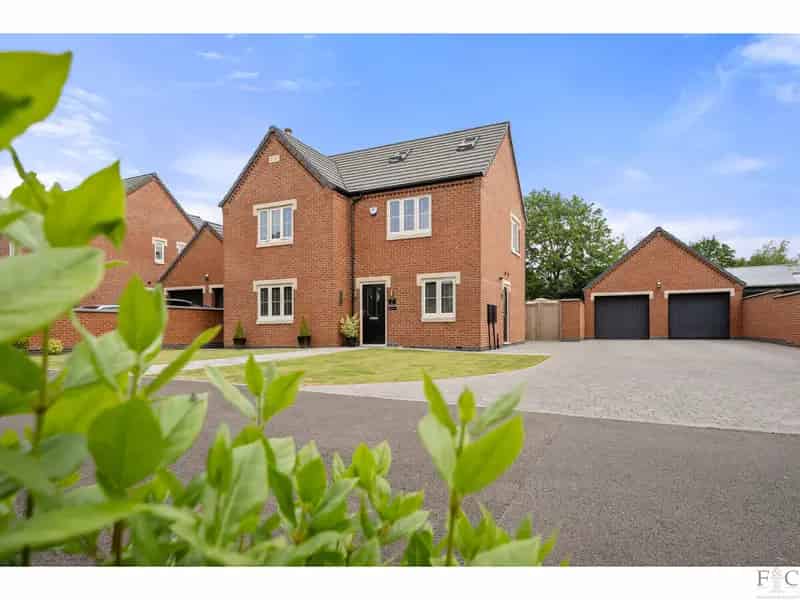 6 Bedroom Detached House for Sale Gilmorton