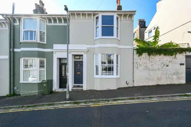 3 Bedroom End Terrace House Brighton