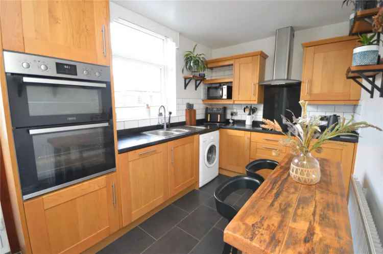 House For Sale in Leeds, England