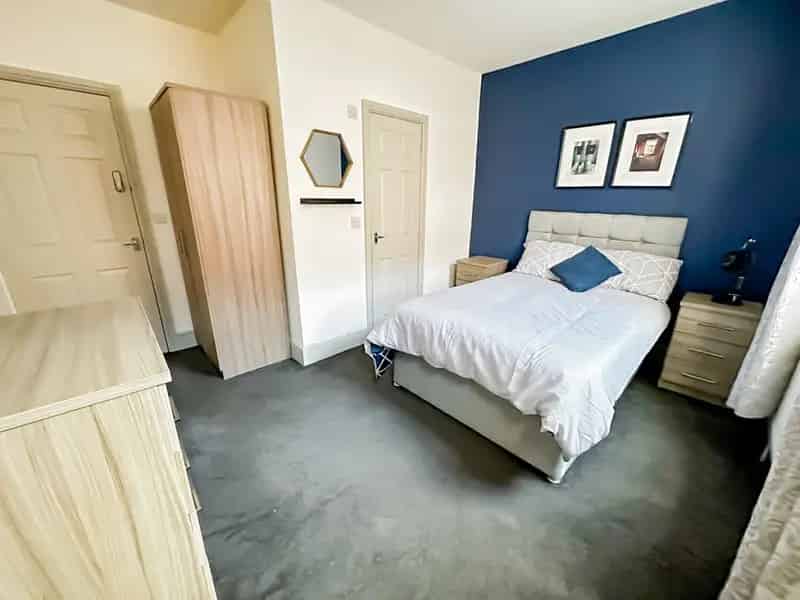 1 Bedroom House of Multiple Occupation To Rent