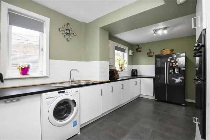 4 Bed Semi-Detached House Craigleith Edinburgh
