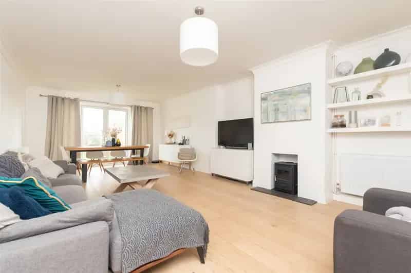 3 Bedroom Semi Detached Bungalow For Sale