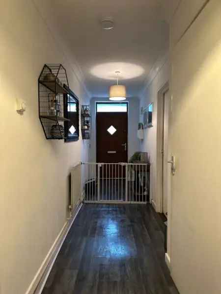 Flat For Rent in London, England