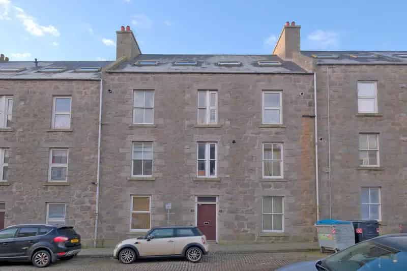 Flat For Rent , 19,21, Richmond Street, Aberdeen City, Scotland