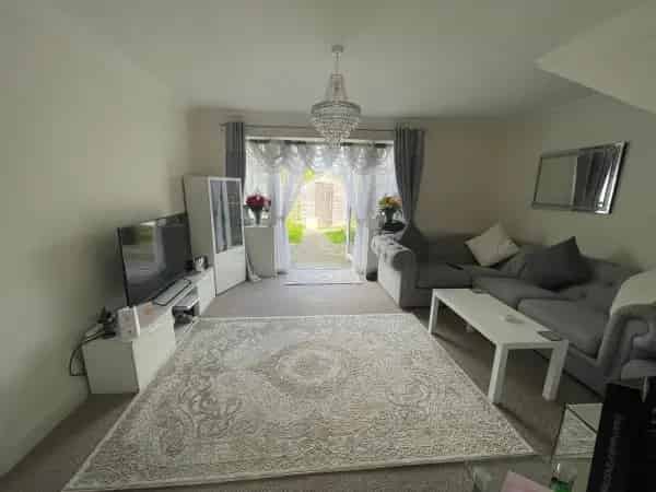 2 or 3 Bed House or Bungalow near TN17 - Pet-Friendly