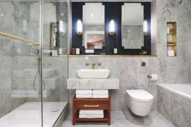 Flat for sale in Park Street, Chelsea Greek, London SW6