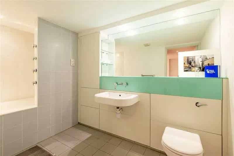 2 Bed Flat for Sale Canal View Warehouse Conversion