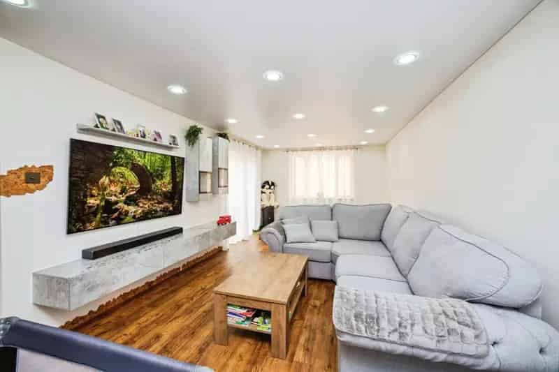 3-Bedroom Detached House in Mexborough