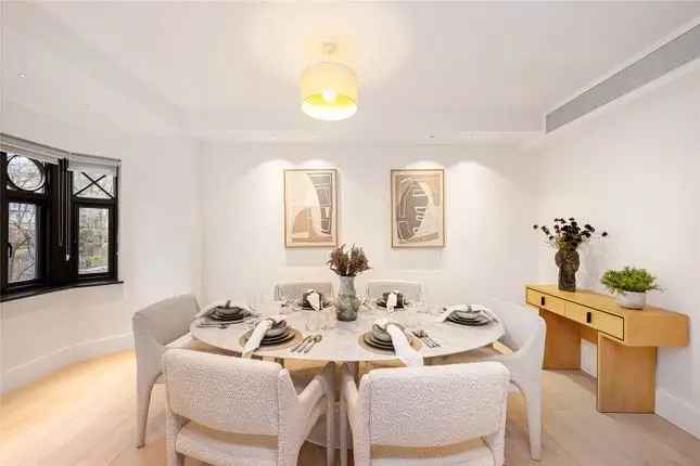 Flat for sale in St Edmund's Terrace, St John's Wood, London NW8