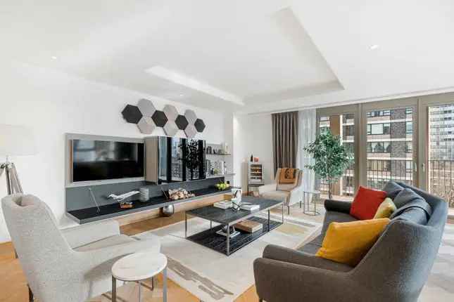 3-Bed Apartment in Westminster with Private Terrace and Luxury Amenities