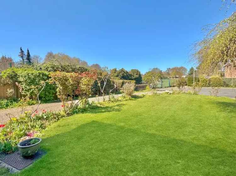 3 Bedroom Semi Detached House For Sale Folkestone Kent
