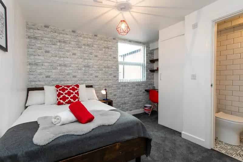 5 Bedroom House Share to Rent