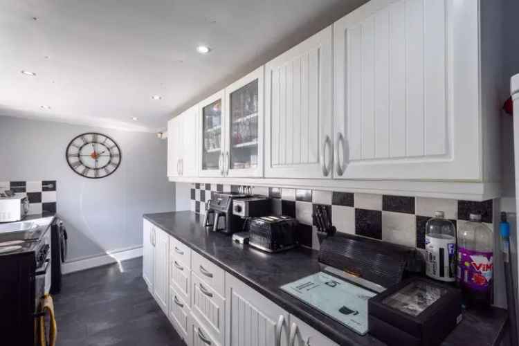 2 Bedroom Terraced House for Sale near Wyke Village