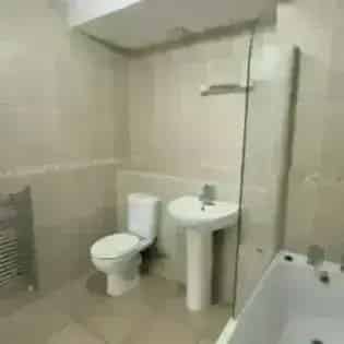 2 Bedroom Flat in Burnage Manchester - Newly Furnished