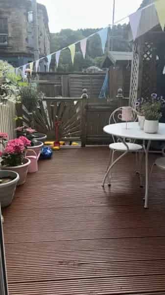 Gorgeous Property with Deck near Schools and Park