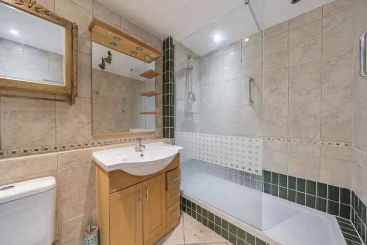 Two Double Bedroom Apartment in Belsize Park NW3