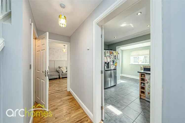3 Bedroom Semi-Detached House for Sale Westhoughton