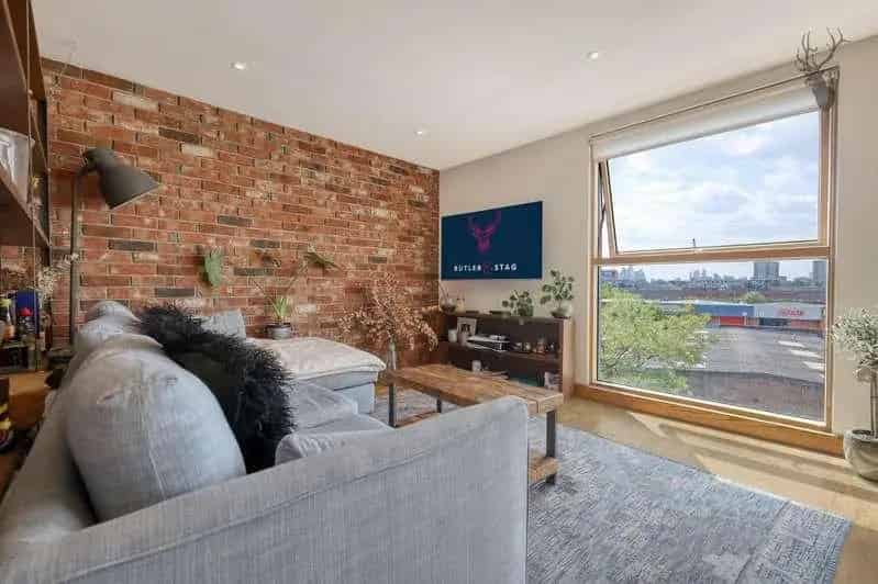 2 Bed Flat for Sale in Hackney Wick