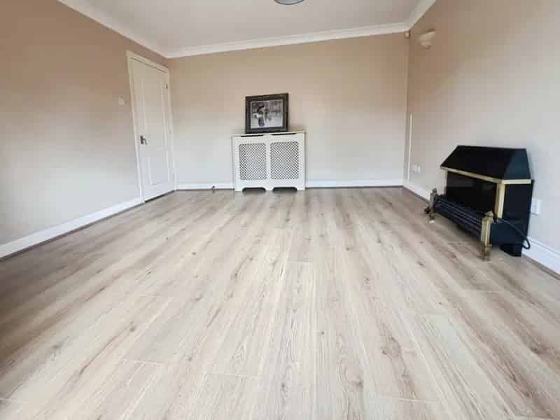 4 Bedroom House For Sale Needs Renovation