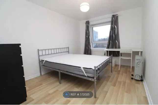 Flat for Rent Taylor Place Glasgow G4