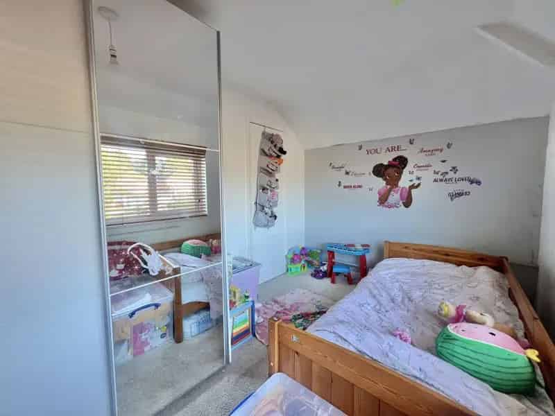 2 Bedroom Semi Detached House to Rent