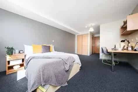 1 room flat of 12 m² in Sheffield