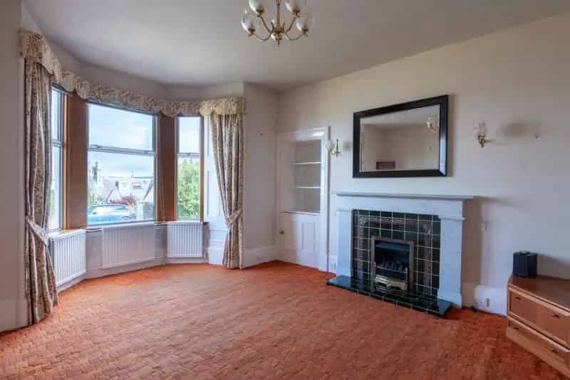 Four Bedroom Semi Detached Villa Newport-on-Tay