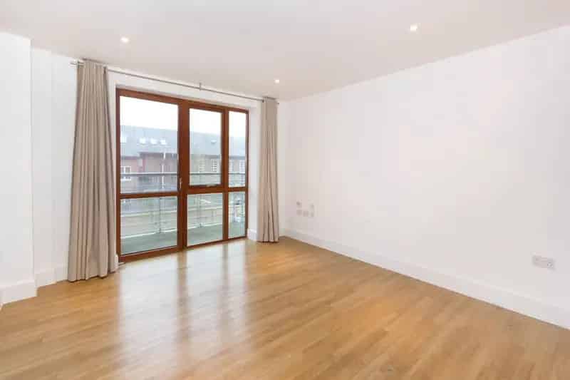 2 Bedroom Apartment to Rent in Cambridge