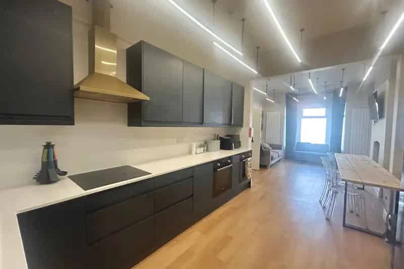 Luxury Double Room in All Bills Included House Share
