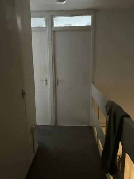 3 Bed 1 Bath House Near Schools and Transport