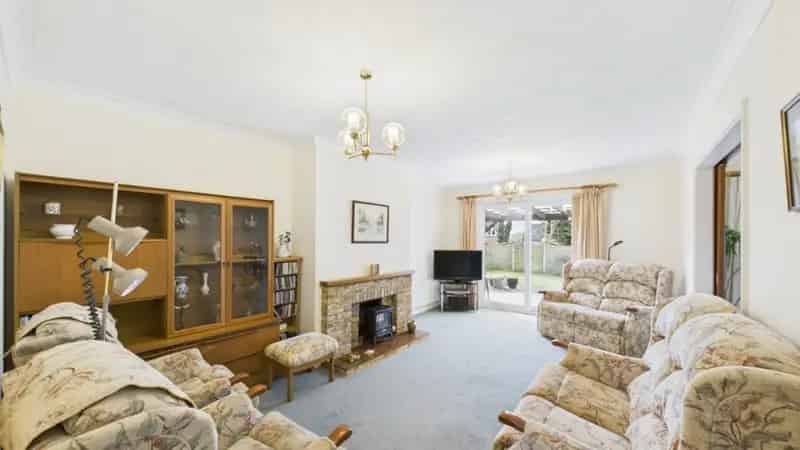 3 Bedroom Bungalow For Sale in Fornham St Martin