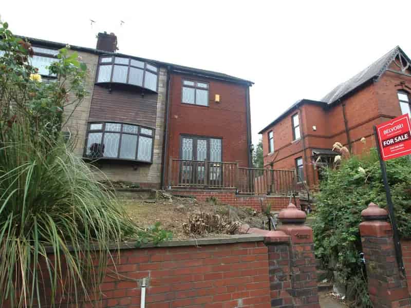 3 Bed Semi Detached House For Sale Royton