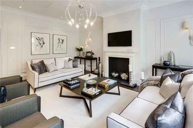 Three Bedroom Apartment Hampstead NW3