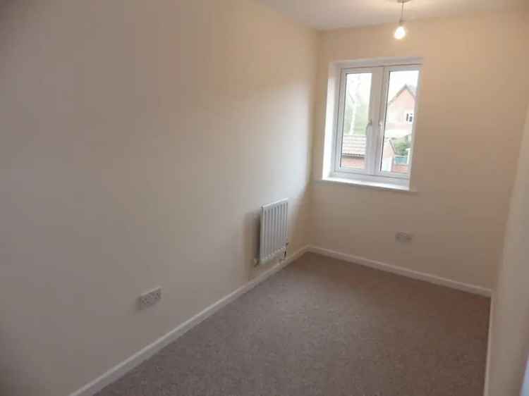 2 Bedroom Terrace House For Sale