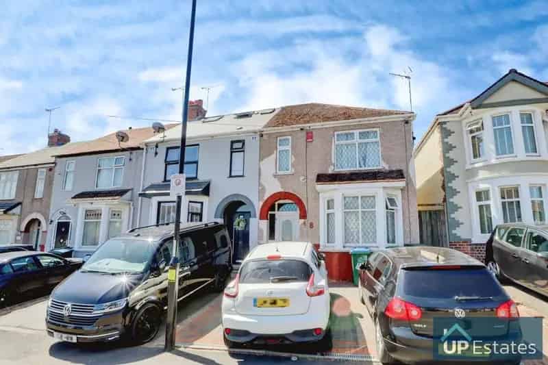 3 Bedroom End Terrace House for Sale No Chain