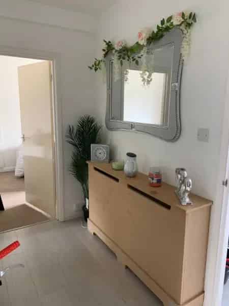2 Bed House in Quiet Cul-de-sac