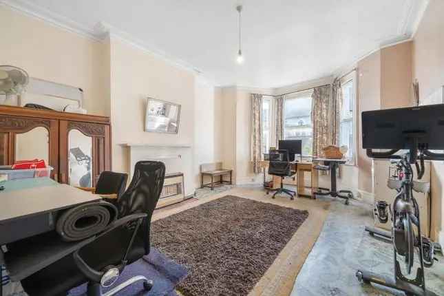 Victorian House for Sale Near Brixton SW2